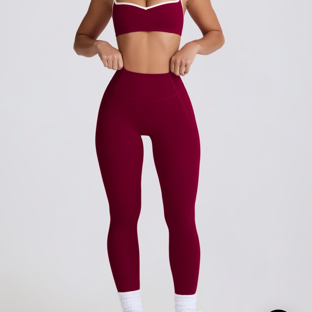 Red Activewear Set with Sweetheart Neckline